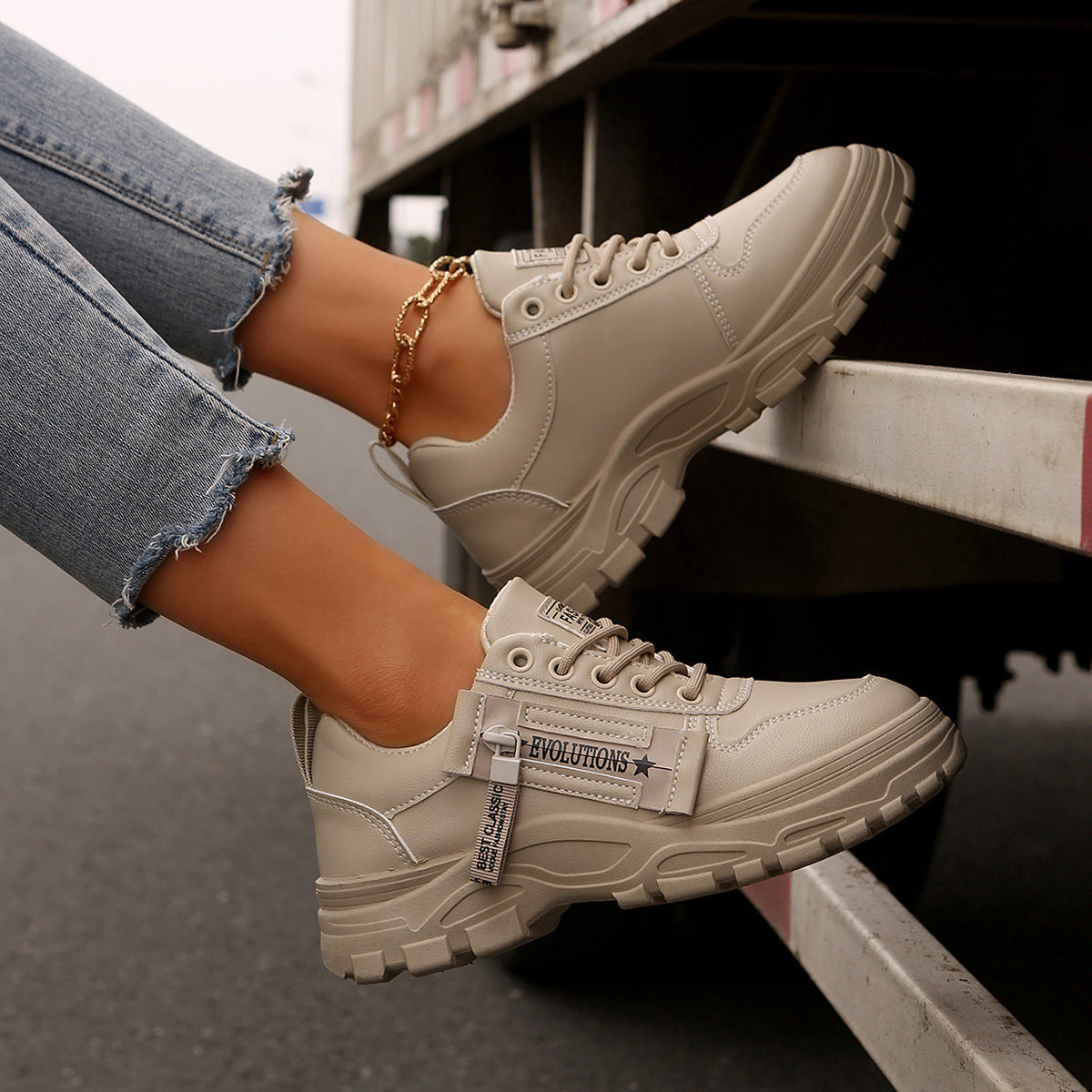 2 Lace-up Sports Shoes With Side-Zipper Design Fashion Thick-soled Round-toe Casual Shoes For Women Sneakers