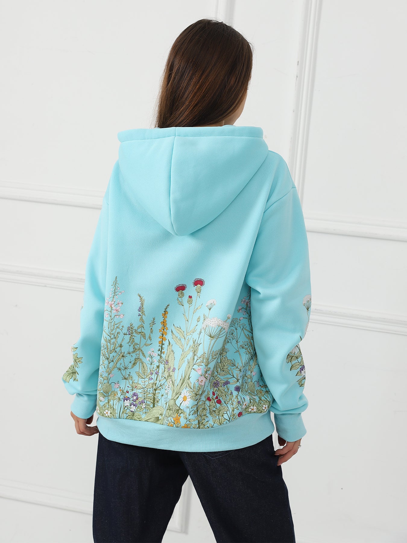 a Women's Solid Color Floral Long Sleeved Sweatshirt